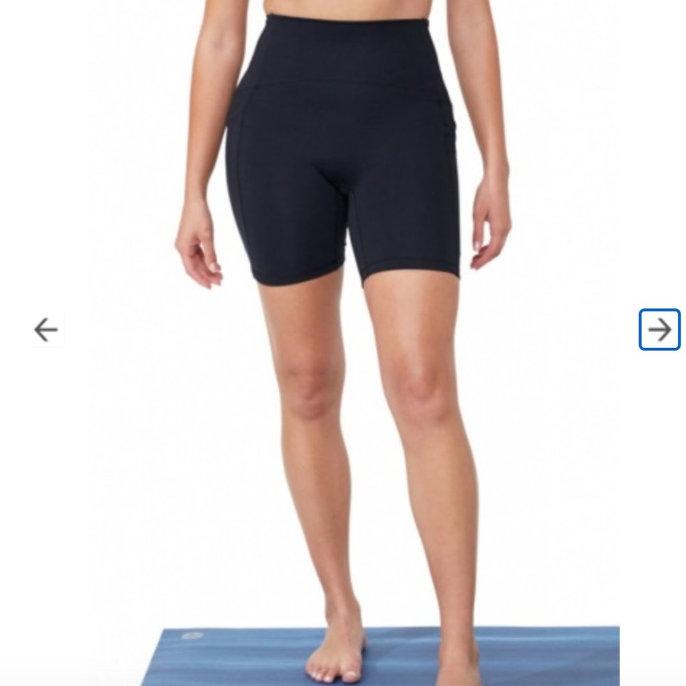 NWT Manduka Presence Short Black